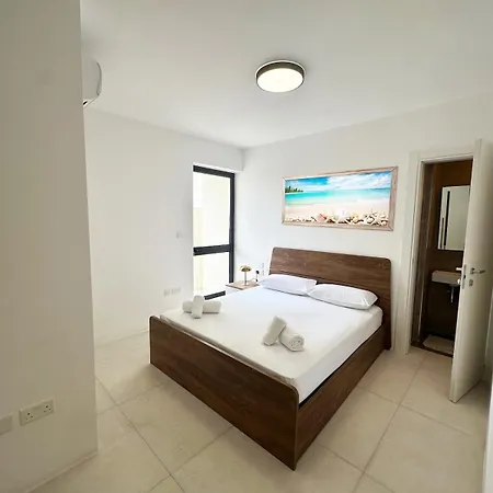 Elegant Escape In Paceville Апартаменты